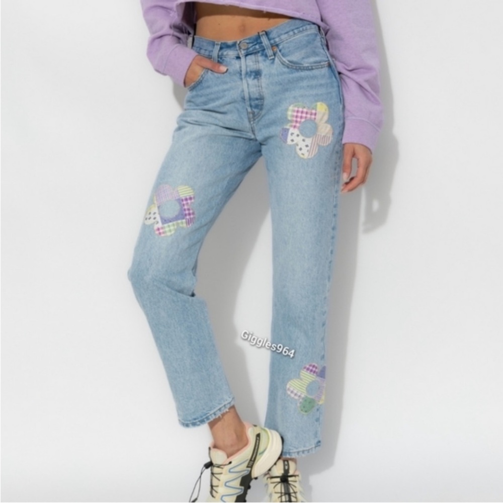 Levi's 501 Jeans Patchwork Daisy Flower Distressed Hem-Size 27
